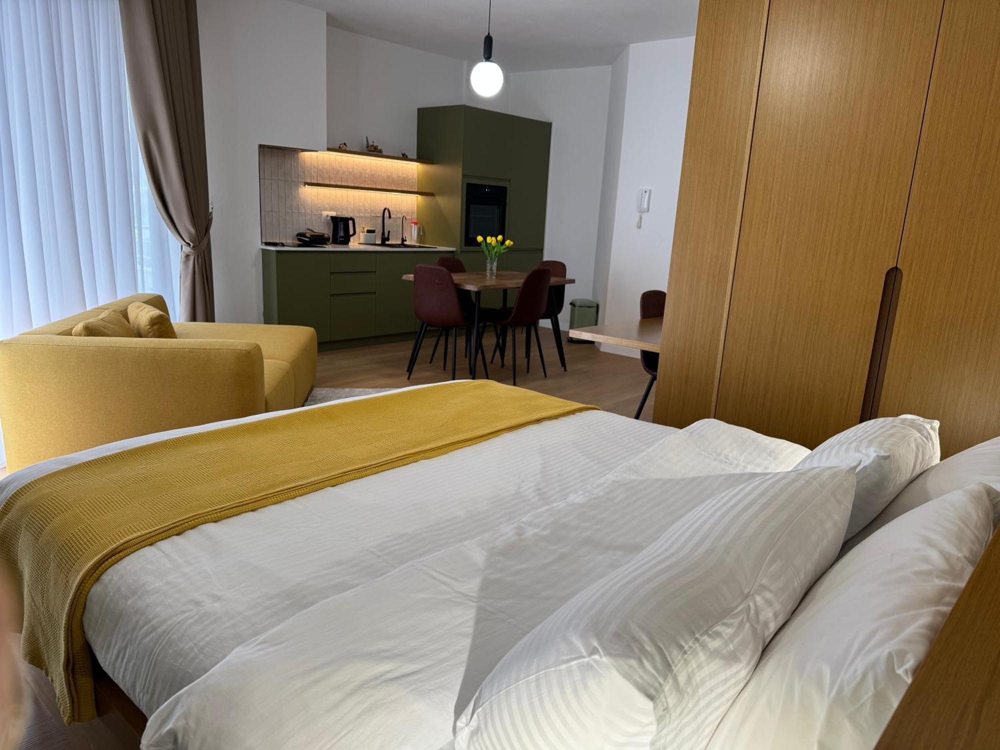 Flora Apartamento Sarandë